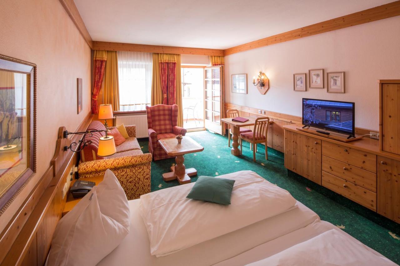 Hotel Zum Schwarzen Baeren Emmersdorf an der Donau Exteriér fotografie
