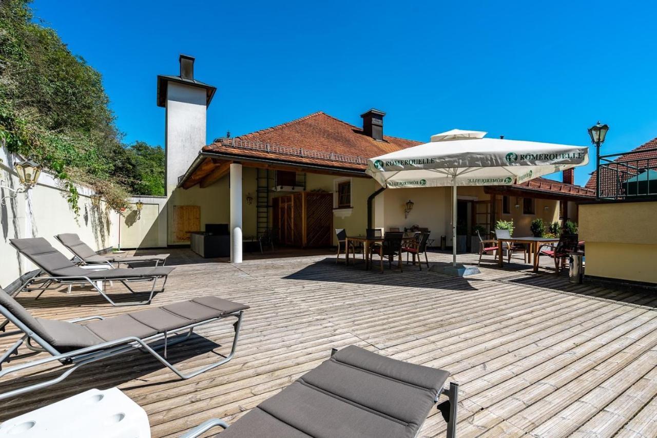 Hotel Zum Schwarzen Baeren Emmersdorf an der Donau Exteriér fotografie